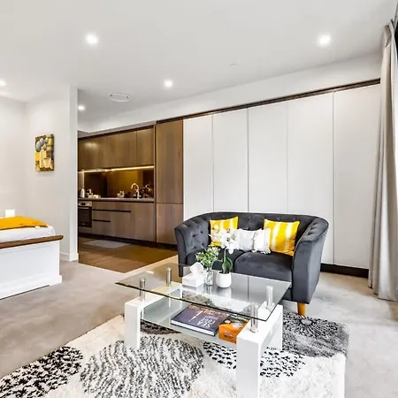 Wonderful Wynyard Quarter Studio